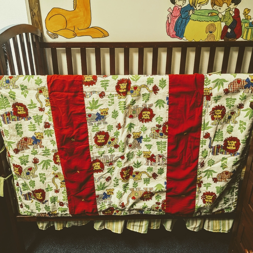Vintage 1970's Jungle Circus Themed Lion Print Baby Blanket
